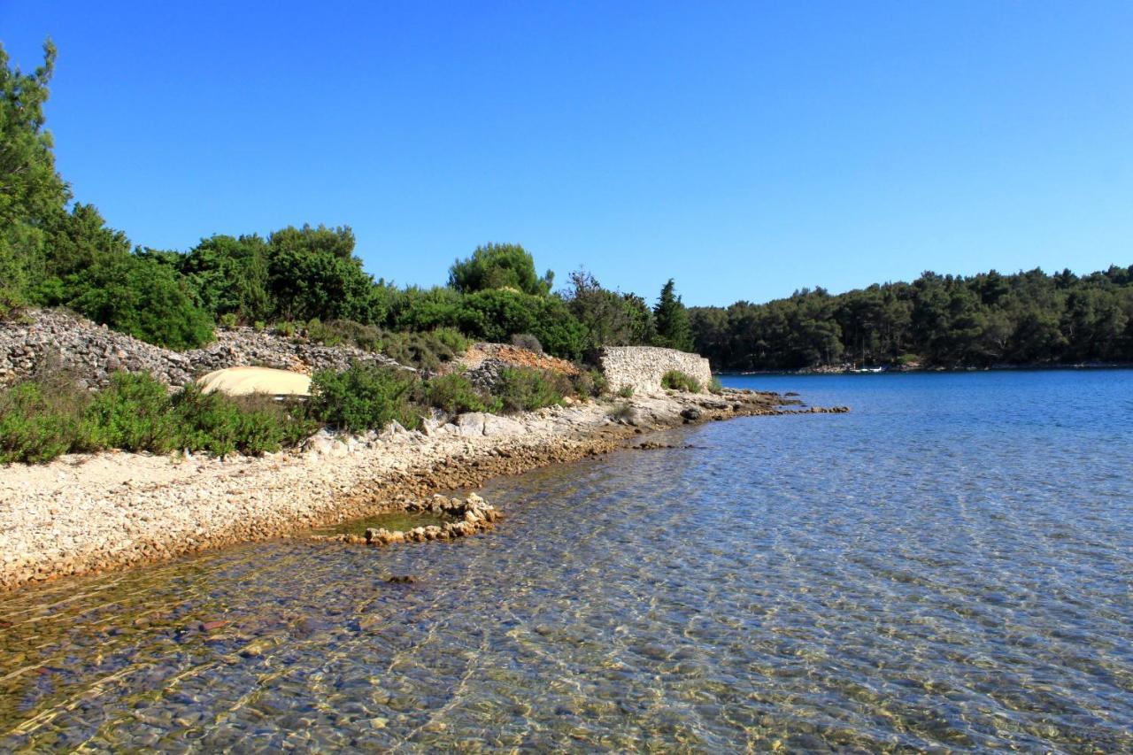 Apartments With A Parking Space Punta Kriza, Cres - 8082 Luaran gambar